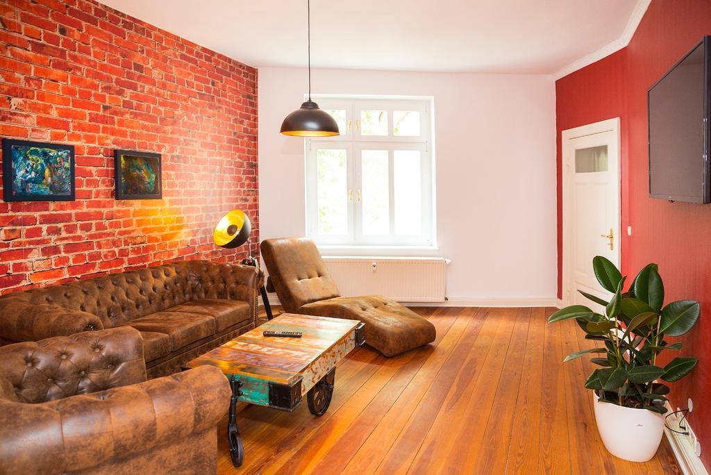 Uferpromenade Apartment วาเริน ภายนอก รูปภาพ